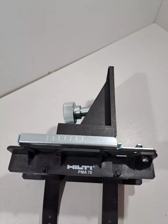 UCHWYT LASERA NA ŚCIANĘ HILTI PMA 71 PMA70