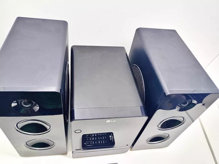 MIKRO WIEŻA LG CM2760