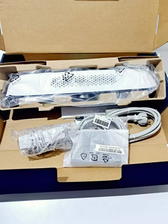 KAMERA WIDEOKONFERENCYJNA POLY STUDIO P15