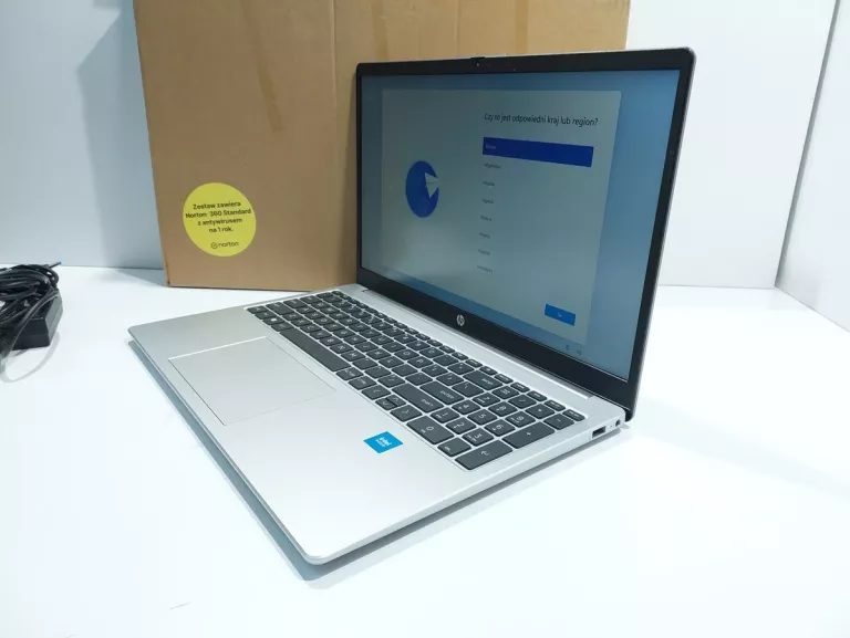 LAPTOP HP 250 G10 8/512GB INTEL N100