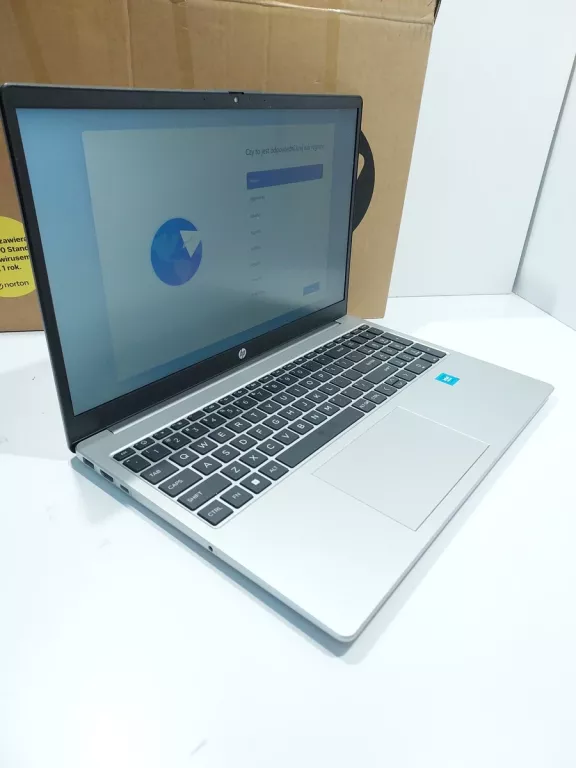LAPTOP HP 250 G10 8/512GB INTEL N100