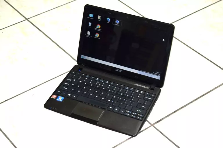 LAPTOP NOTEBOOK ACER ASPIRE ONE 10 CALI 4/500GB WARTO