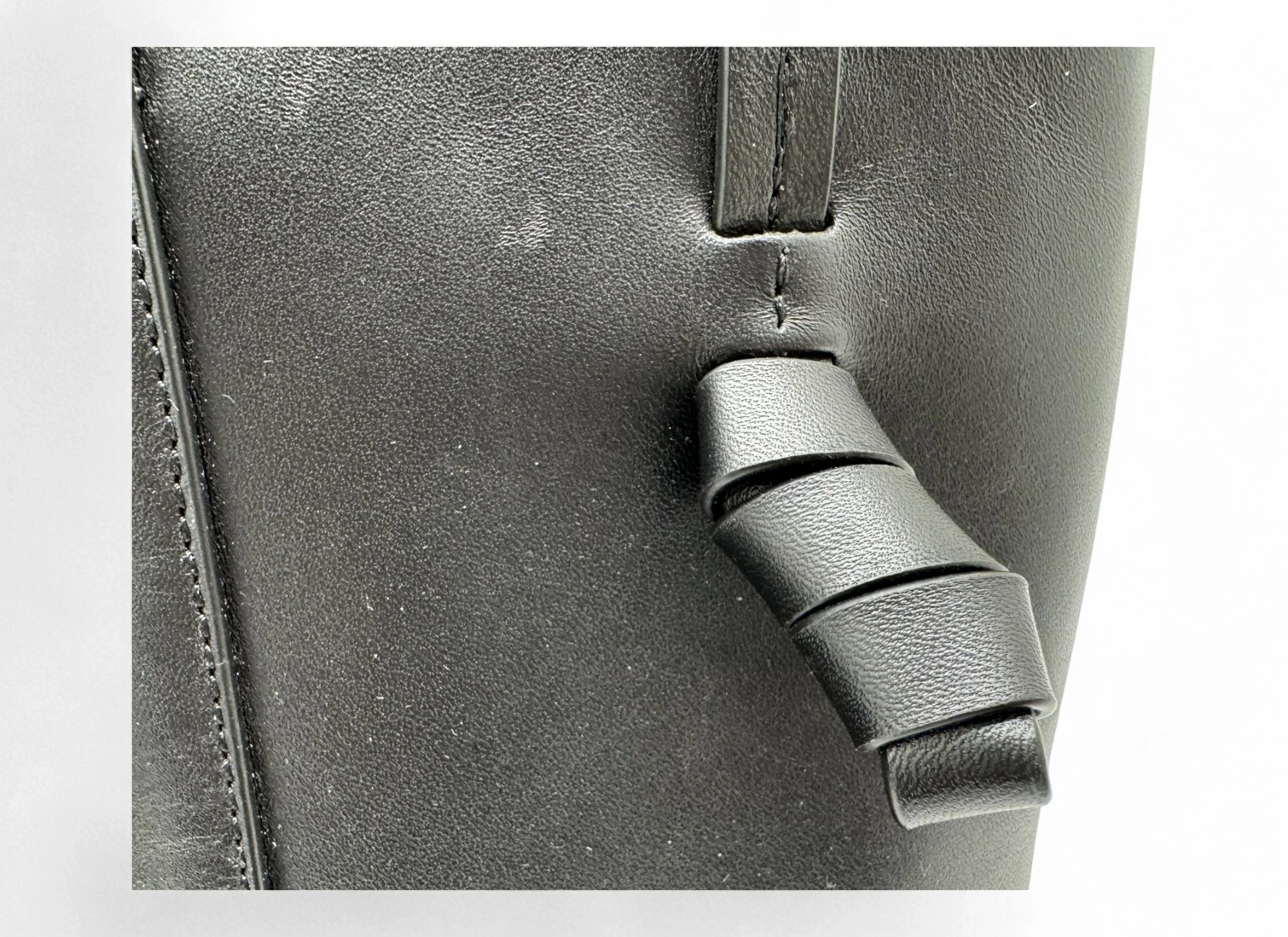 mala-torebka-worek-massimo-dutti-6973602-skora-bydleca-stan-11323-238058