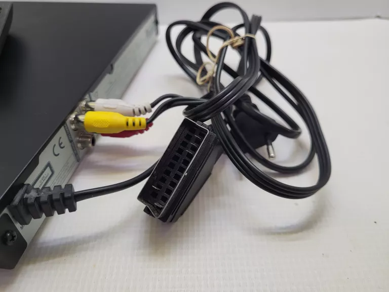 ODTWARZACZ DVD PHILIPS DVP2850/58 + PILOT + OKABLOWANIE