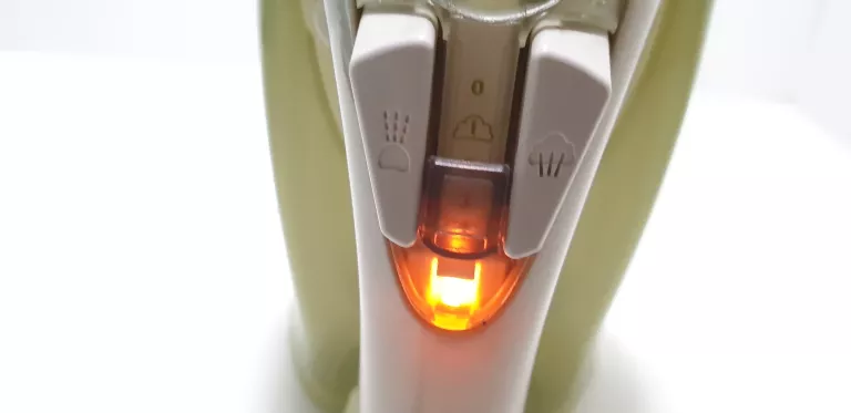 ŻELAZKO PHILIPS GC3321 2200W