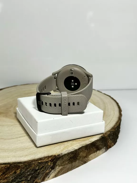 GARMIN VIVOMOVE HR ZEGAREK HYBRYDOWY