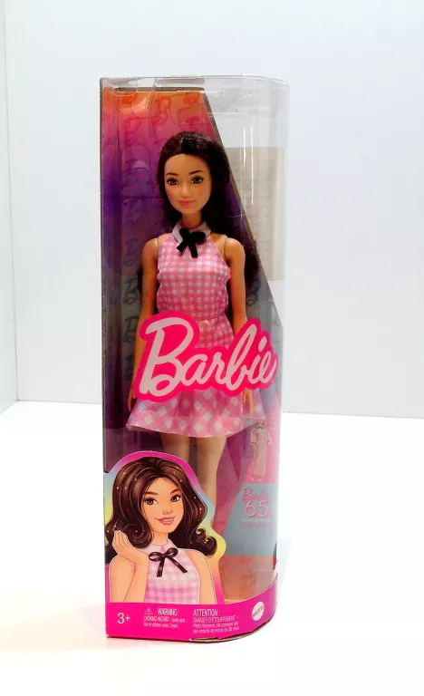 BARBIE FASHIONISTAS. MODNA PRZYJACIÓŁKA HRH21 224