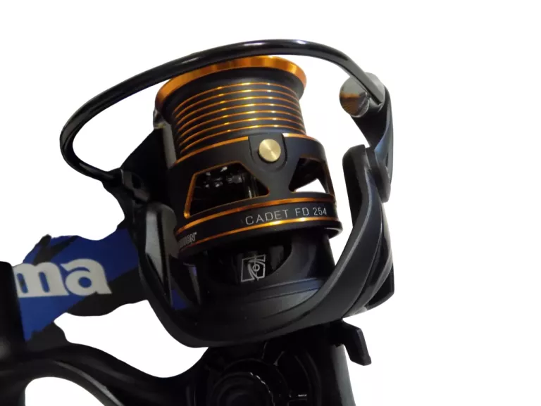OKUMA KOŁOWROTEK DYNA DRAG XP 4000