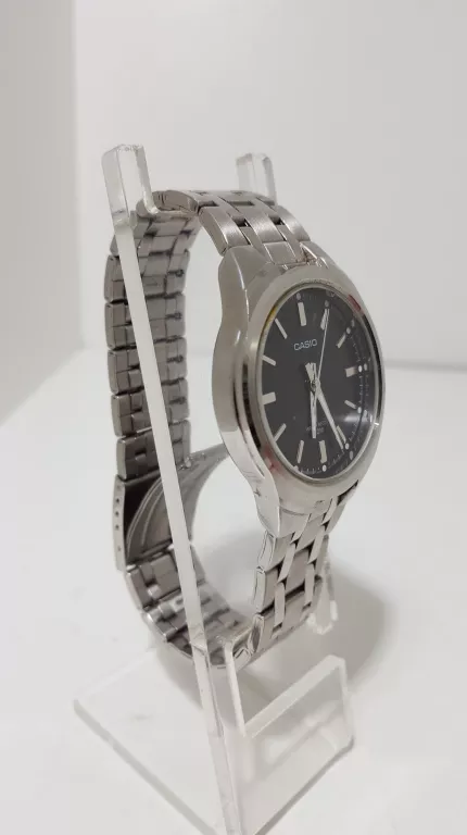 ZEGAREK CASIO 1330