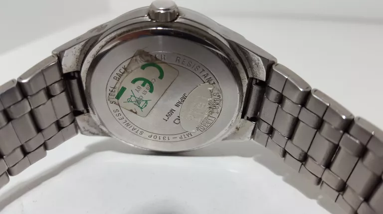ZEGAREK CASIO 1330