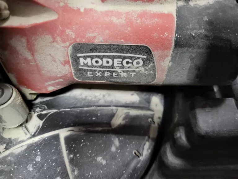 ŻYRAFA DO GIPSU MODECO EXPERT MN93-225 WALIZKA