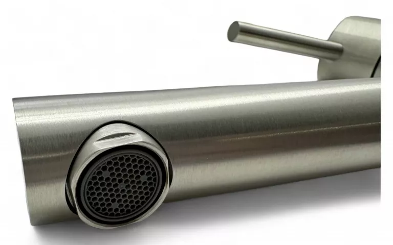 jednouchwytowa-bateria-kuchenna-kludi-steel-stal-szczotkowana-44850f860-linia-steel