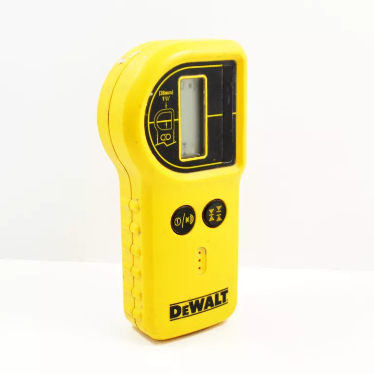 DEWALT DE0772 DETEKTOR LASEROWY, CYFROWY, WODOSZCZELNY