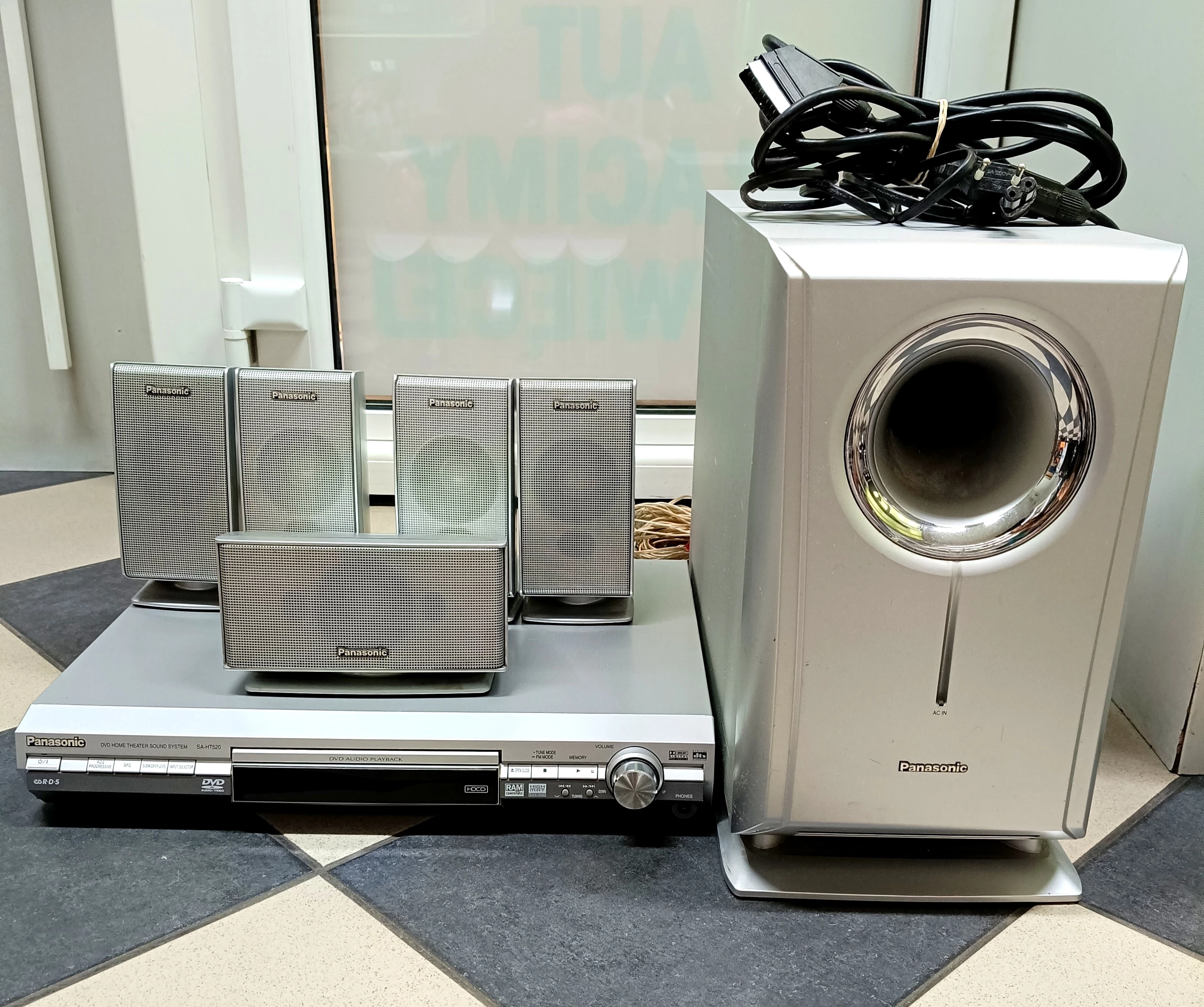 kino-domowe-panasonic-sa-ht520-3-maja-8-klobuck-unico