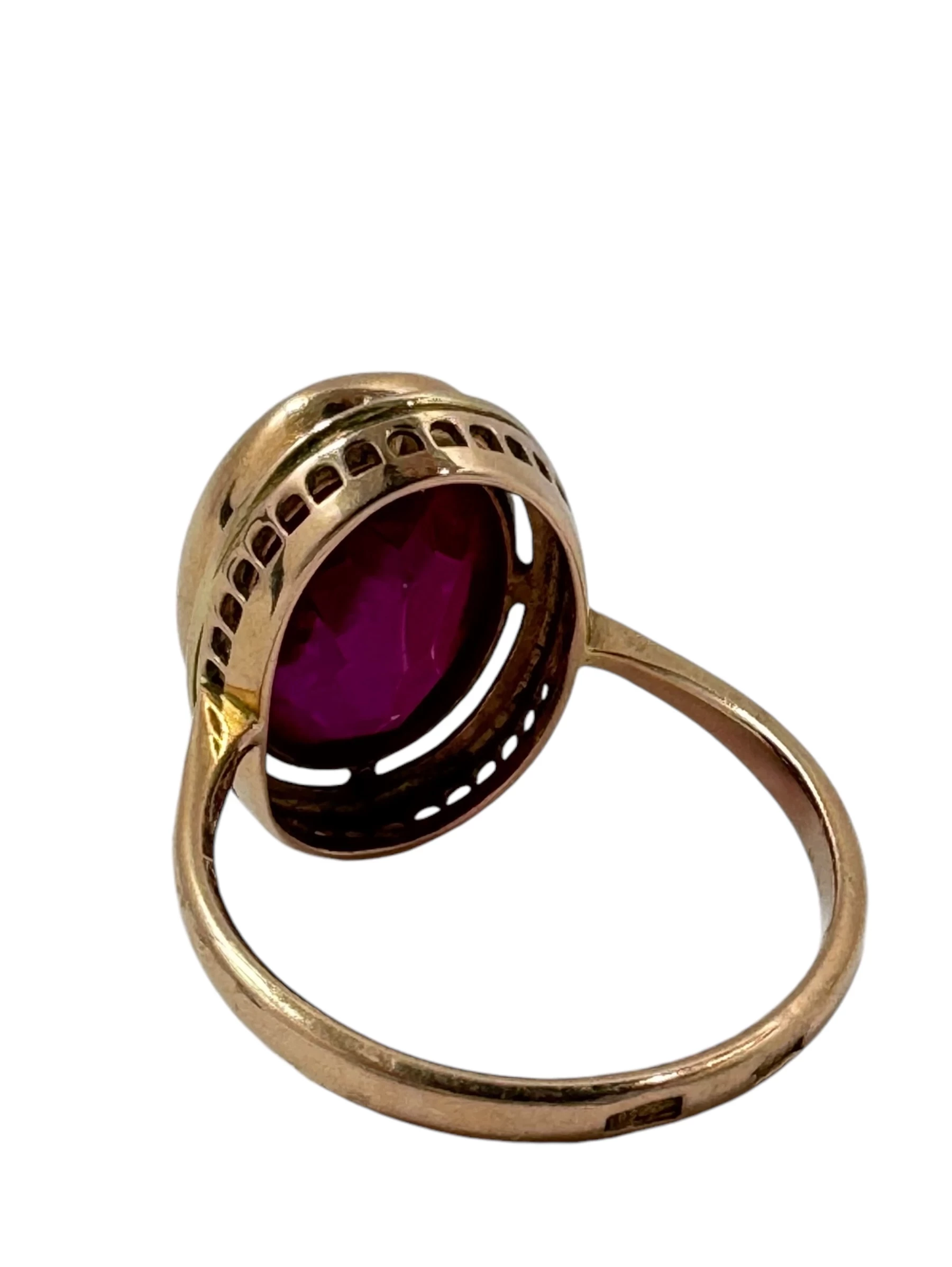 cudowny-starodawny-zloty-pierscionek-692g585r22-material-15835-2