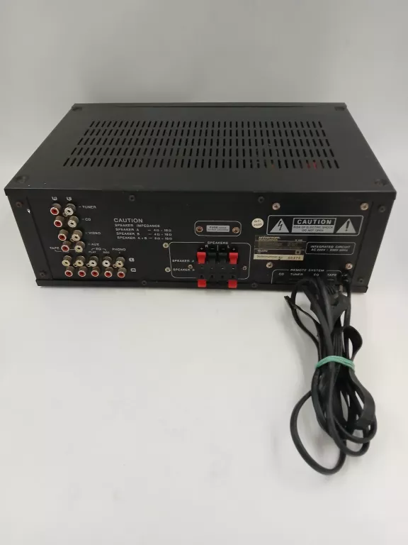 wzmacniacz-universum-v155-360-watt-stan-11323-2