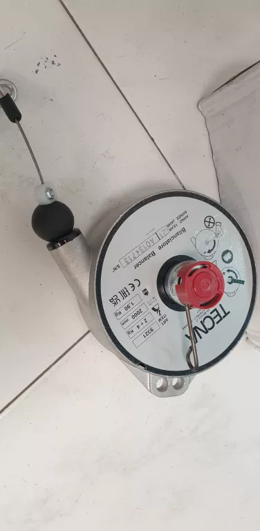BALANSER TECNA 9321 + PUDEŁKO
