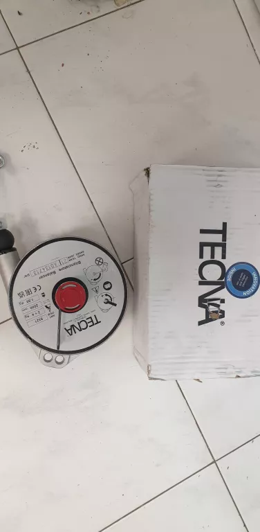 BALANSER TECNA 9321 + PUDEŁKO