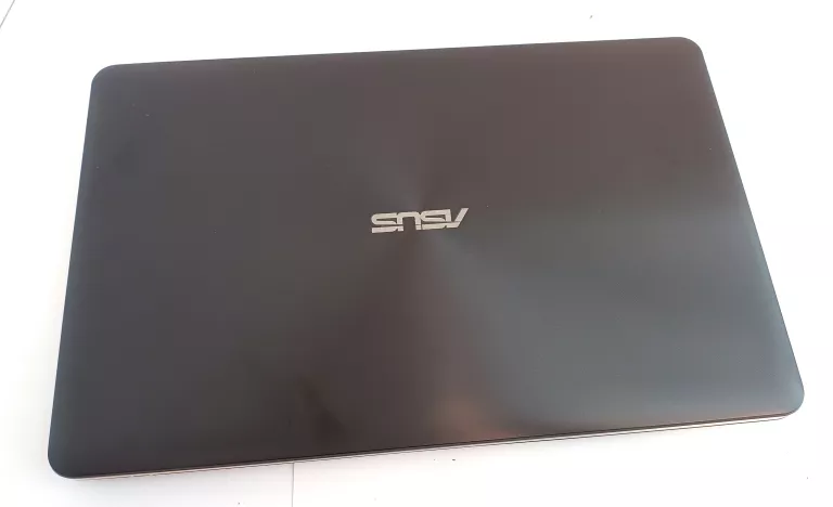 LAPTOP ASUS 17" F751LN I5-4210U 4GB OPIS!