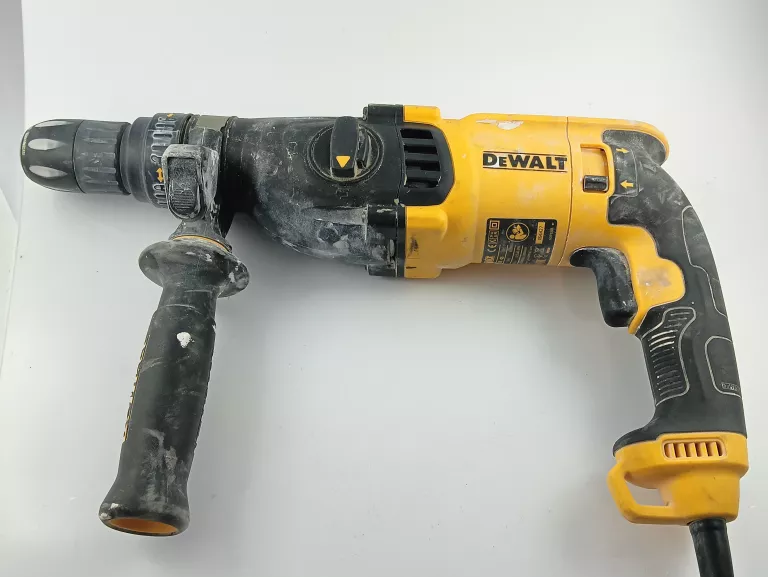 MŁOTOWIERTARKA DEWALT D25134