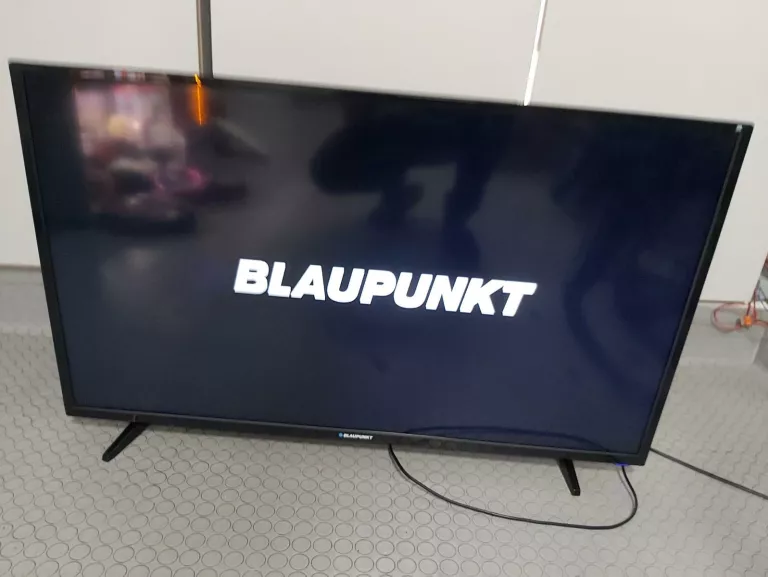 telewizor-blaupunkt-bn40f1372-smart-tv-uszkodzony-opis-slowackiego-17-katowice