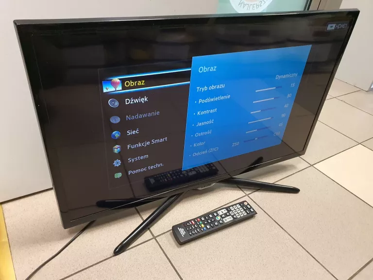 telewizor-tv-samsung-ue32f5500aw-z-pilotem-typ-telewizora-211486-250142