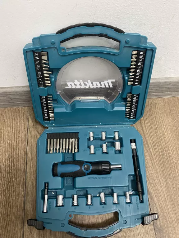 ZESTAW NASADEK MAKITA D'42020 X65 Z GRZECHOTKA