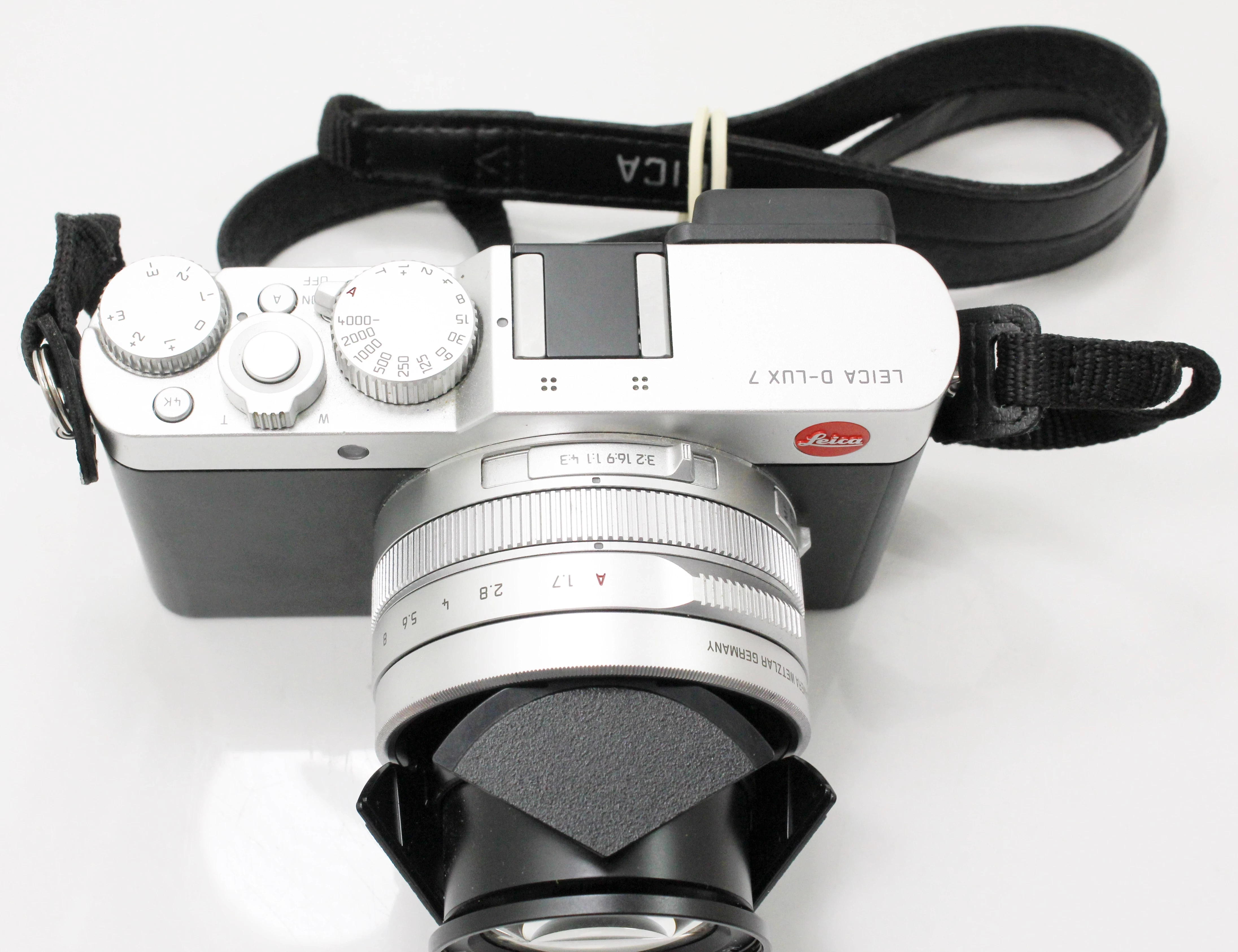 aparat-leica-d-lux-7-zoom-optyczny-310