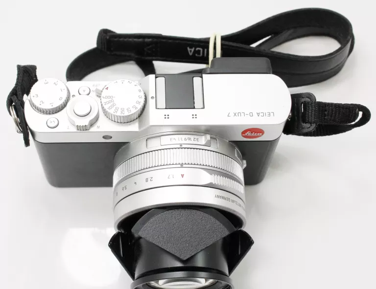 APARAT LEICA D-LUX 7