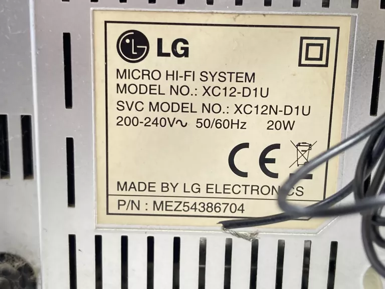 MINI WIEŻA LG XC12-D1U - CD / MP3 / USB / AUX