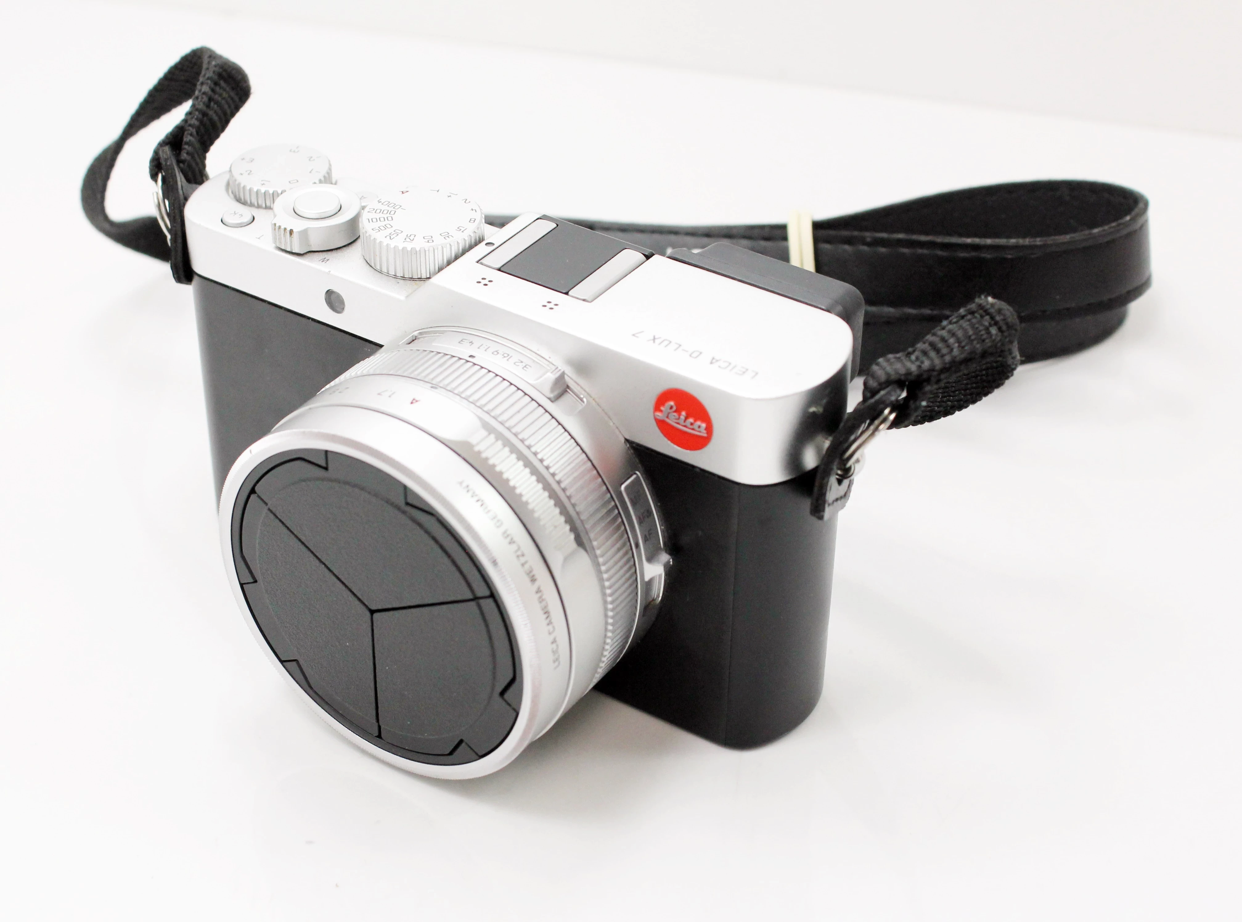 aparat-leica-d-lux-7-ean-gtin-4022243191150