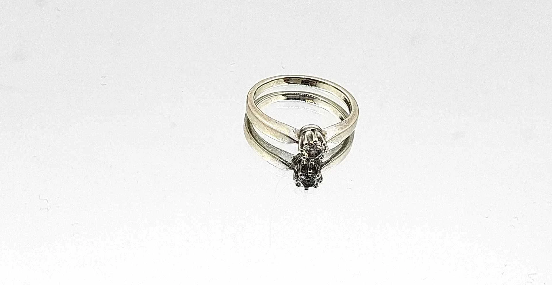 zareczynowy-pierscionek-uzywany-stan-11323-2