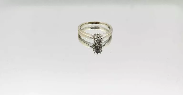 zareczynowy-pierscionek-uzywany-rodzaj-2205-16