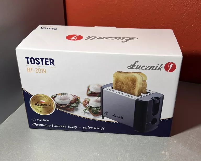 TOSTER ŁUCZNIK BT-2019