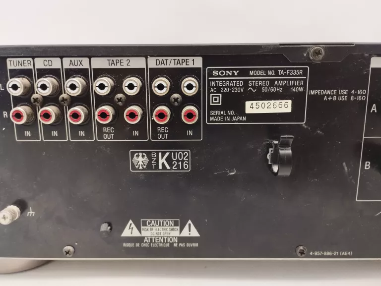 WZMACNIACZ SONY F335R