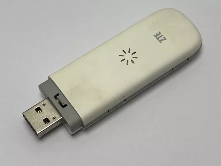 MODEM USB ZTE MF823
