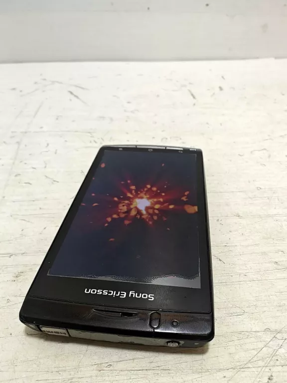 TELEFON SONY ERICSSON LT18I POLECAM!