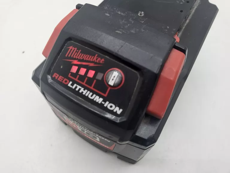 AKUMULATOR MILWAUKEE M18 9AH M18B9 OPIS