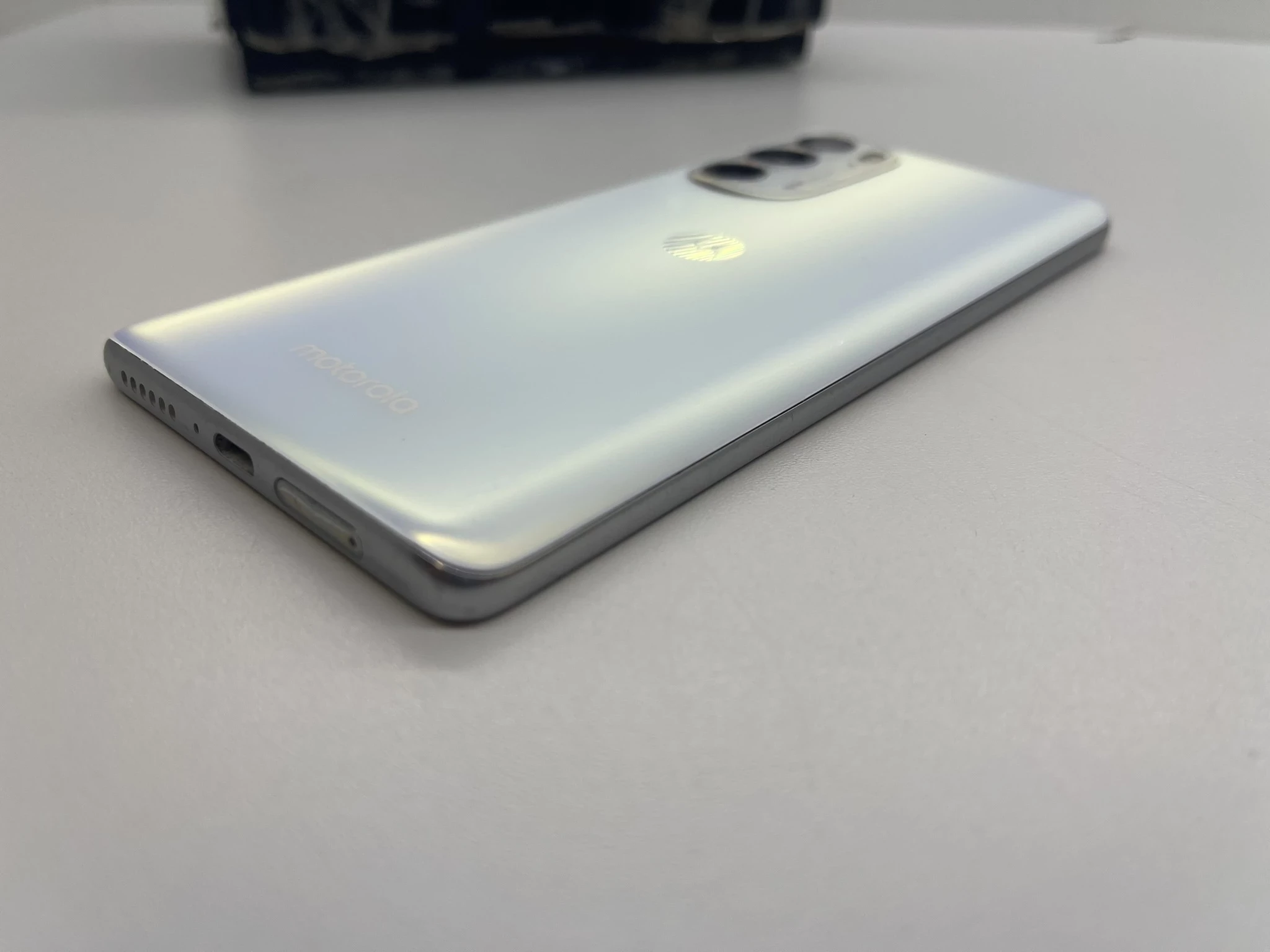 motorola-edge-30-pro-25612gb-pud-kolor-127448-2