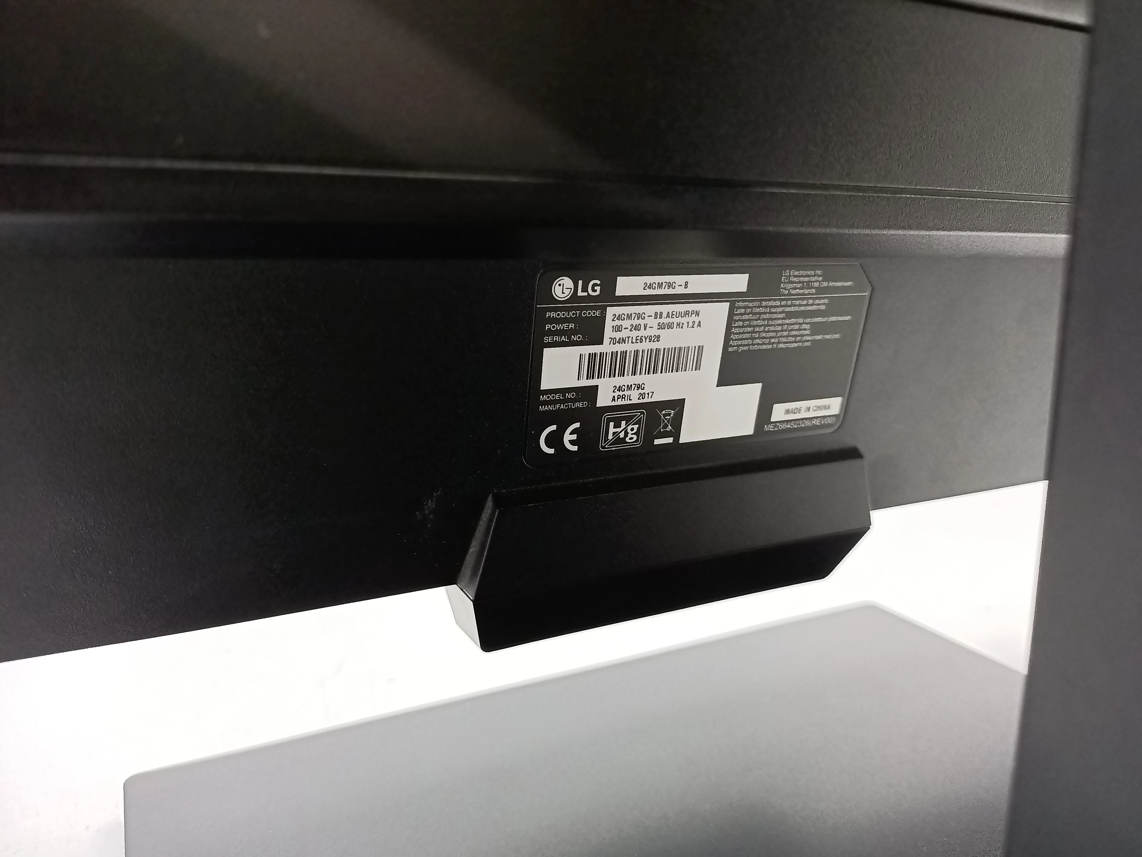 monitor-gamingowy-lg-24gm79g-24-cale-full-hd-144hz-przekatna-ekranu-cale-2400