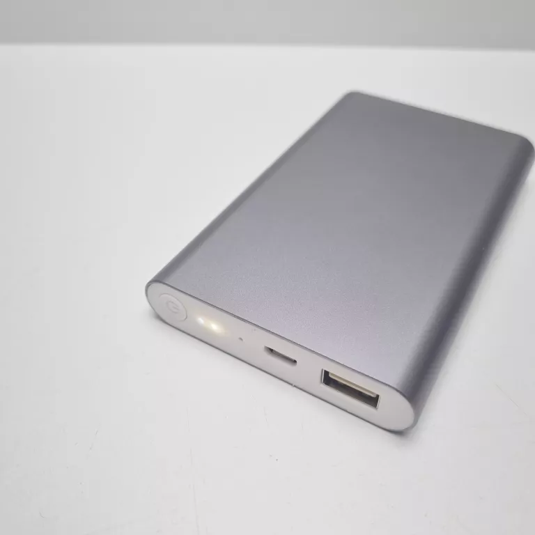 POWERBANK WOW! 8000 MAH