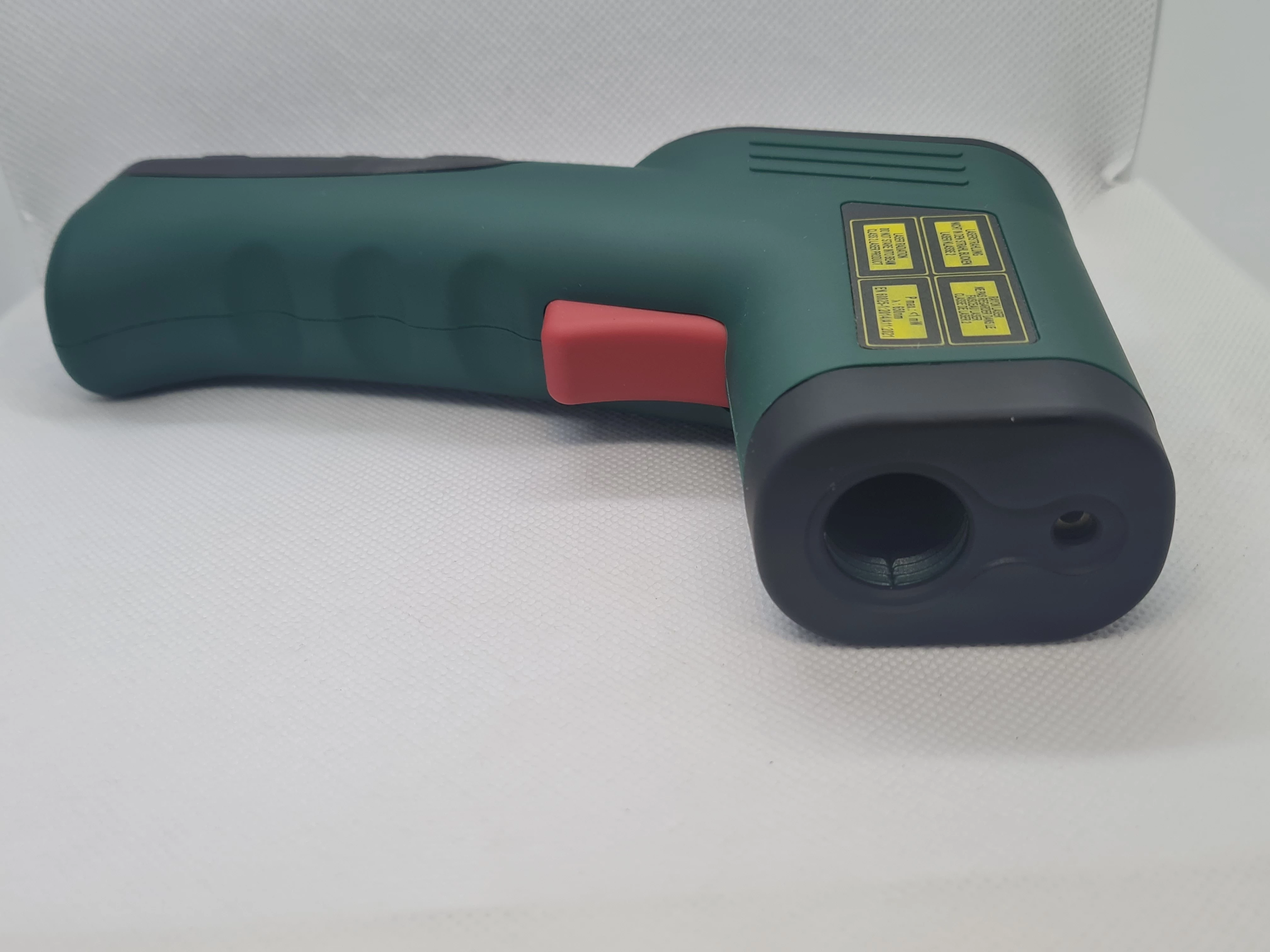 termometr-pirometr-termometr-laserowy-bezdotykowy-parkside-model-ptia1