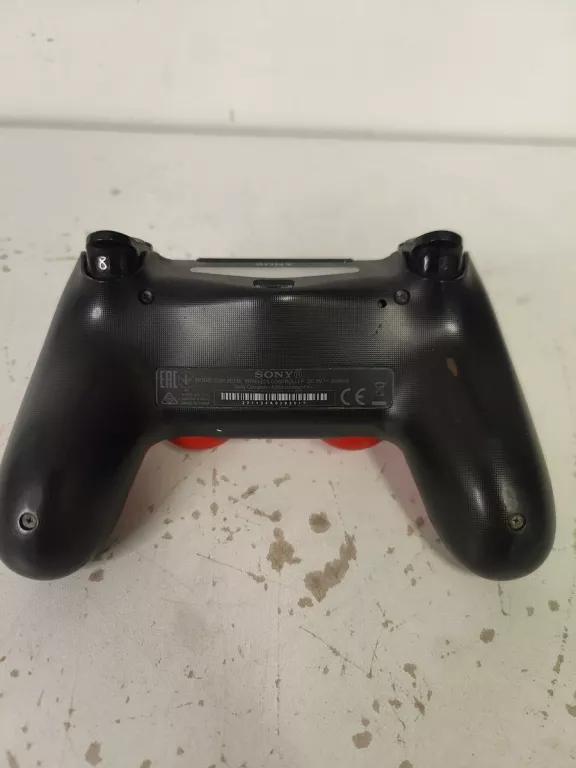 PAD DO PS4 CZERWONY