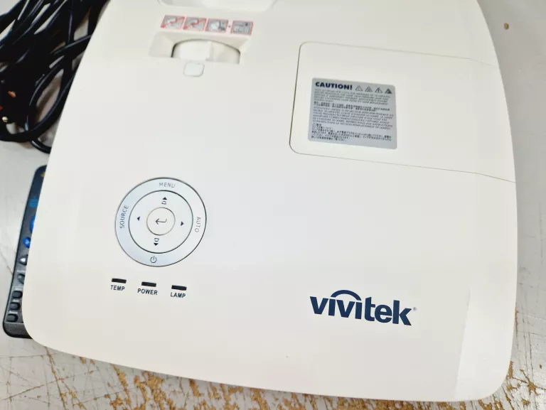 PROJEKTOR DLP VIVITEK D757WT | 1400H | Z PILOTEM | BIAŁY