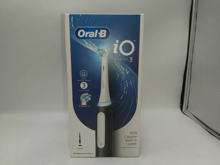 SZCZOTECZKA ELEKTRYCZNA DO ZĘBÓW ORAL-B IO SERIES 3 KOMPLET