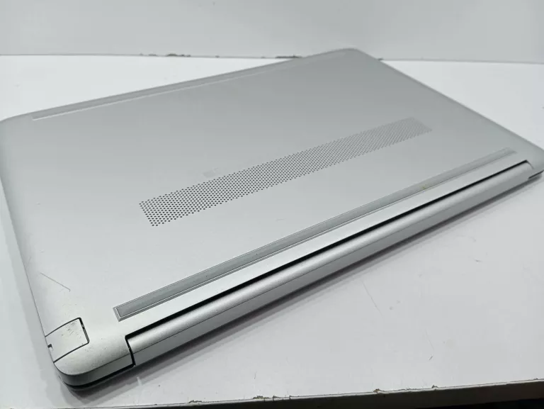 laptop-hp-15-dw3113nw-i5ram-8gbssd-512gbwin-11-ean-gtin-196337398290