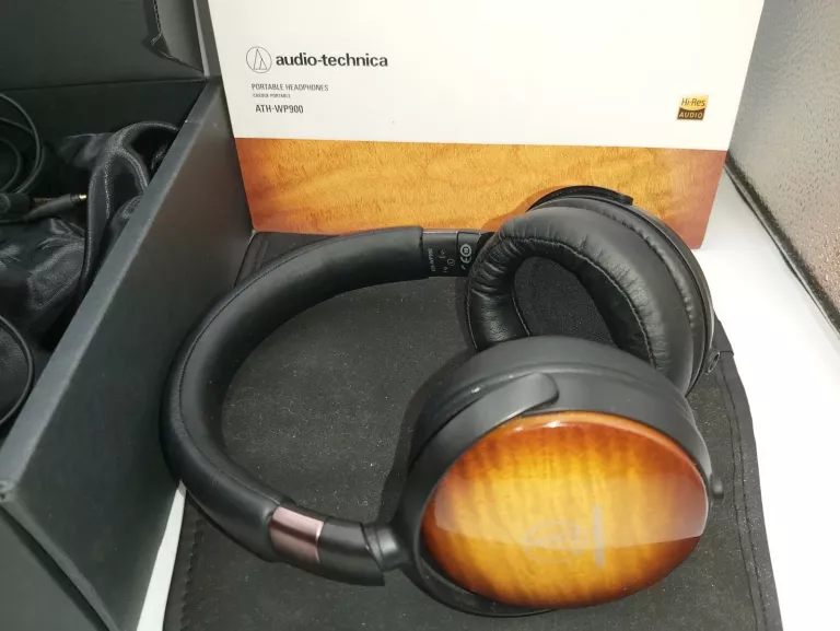 SŁUCHAWKI NAUSZNE AUDIO-TECHNICA ATH-WP900 PUDEŁKO KOMPLET