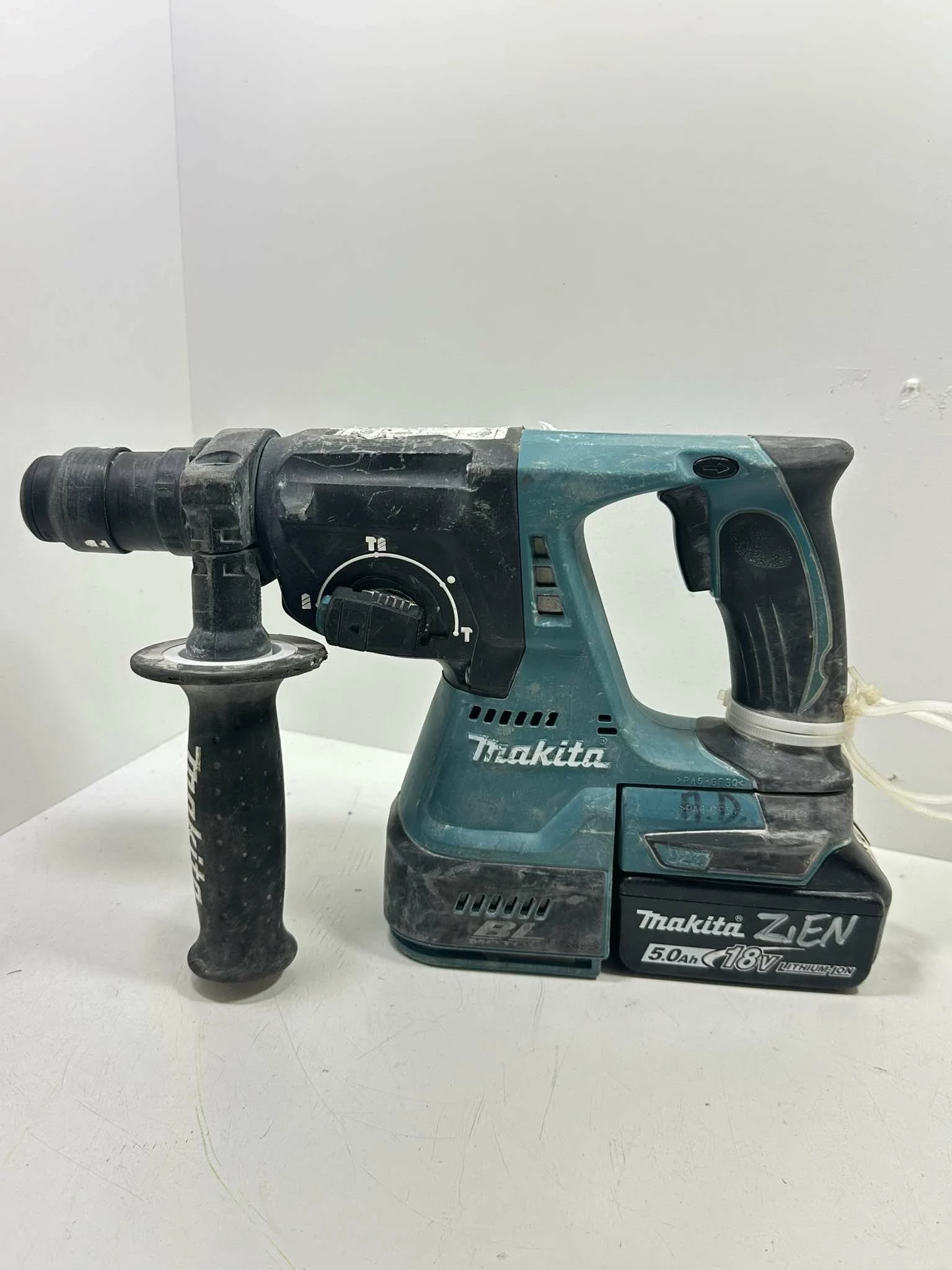 mlotowiertarka-makita-dhr-243-targowa-41-warszawa