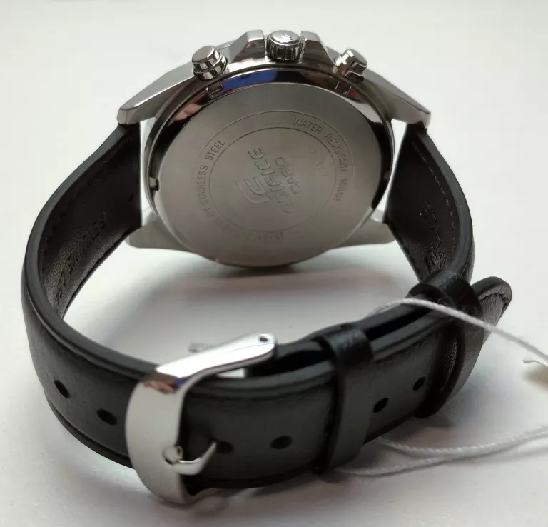ZEGAREK CASIO EDIFICE EFR-556L-1AVUEF
