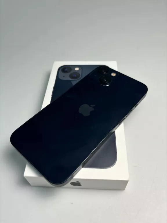 TELEFON IPHONE 13 88% KOMPLET KOLOR PÓŁNOC